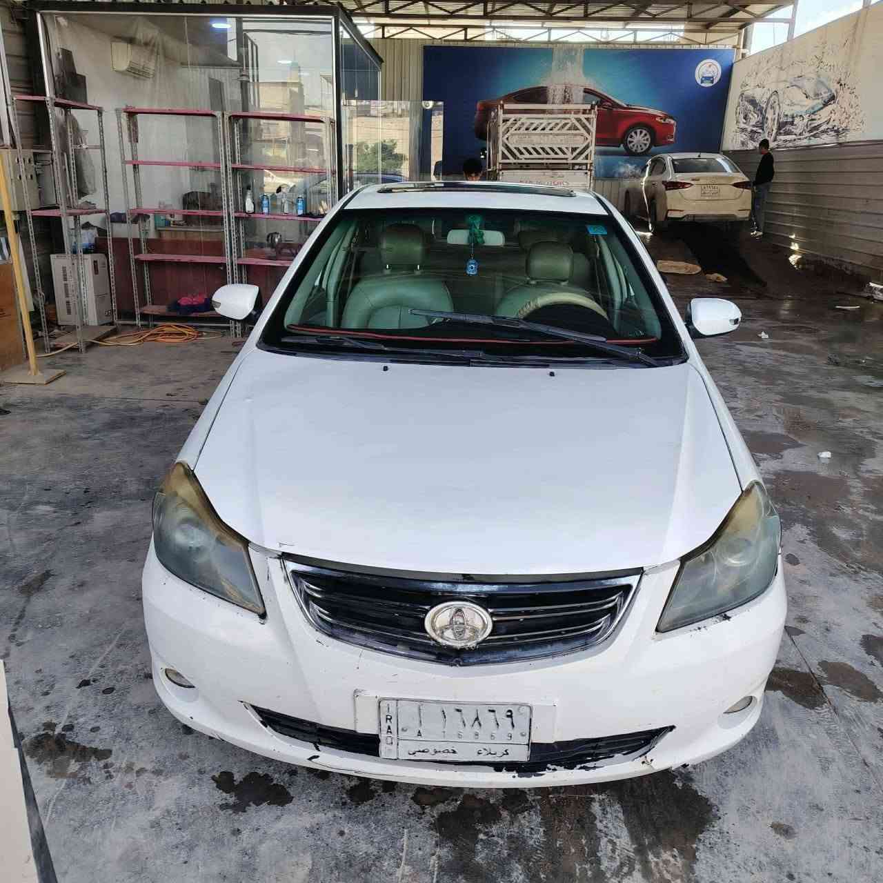 بي واي دي جي 3 1 سيارة حلوه بس يرادله شويه ترتيب كير ومحرك خير من الله تبريد شغال رايده ب36 وبيه مجال المكان الحله حي المهندسين الاتصال على الرقم *********** وبي واتساب
