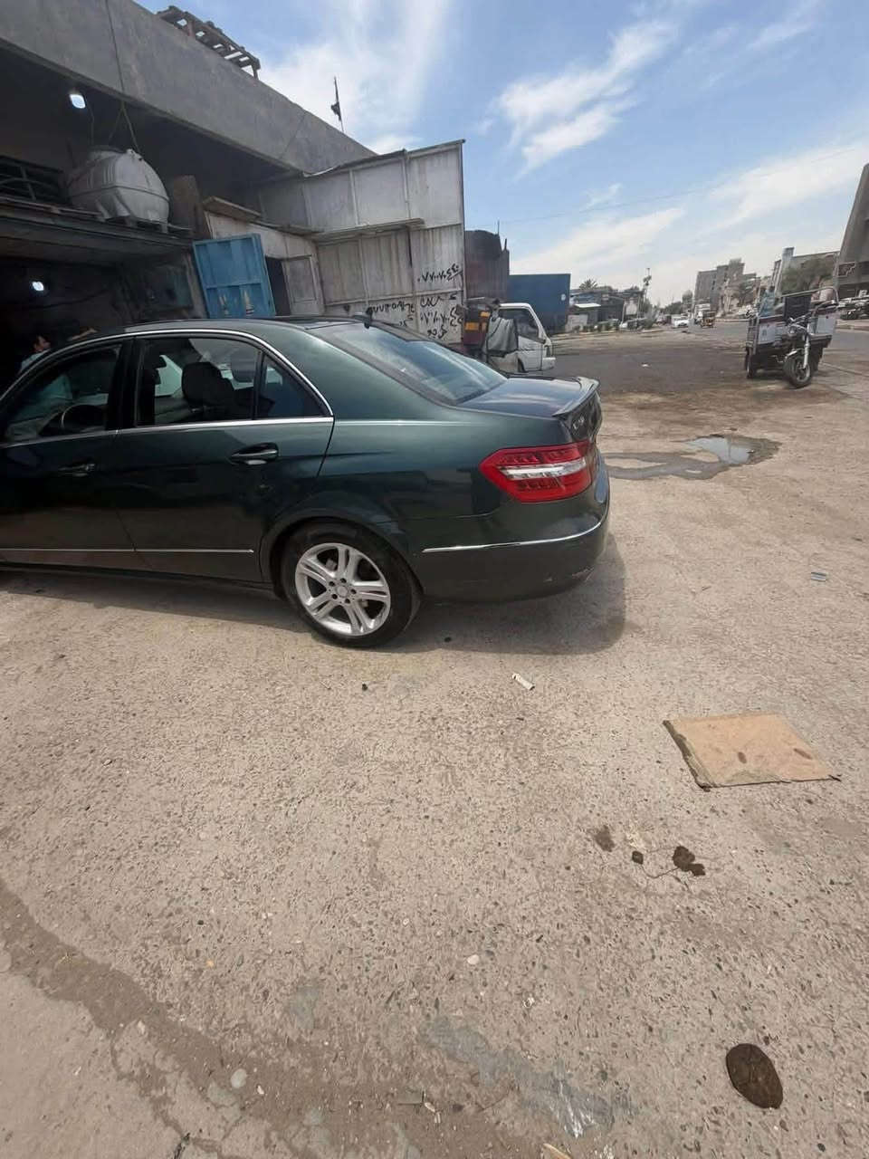 مرسيدس E350 • موديل ٢٠١٠ • كلين بدون حادث