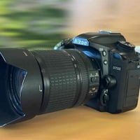 نيكون D7500 • عدسة 18-140 • نظافة 98%