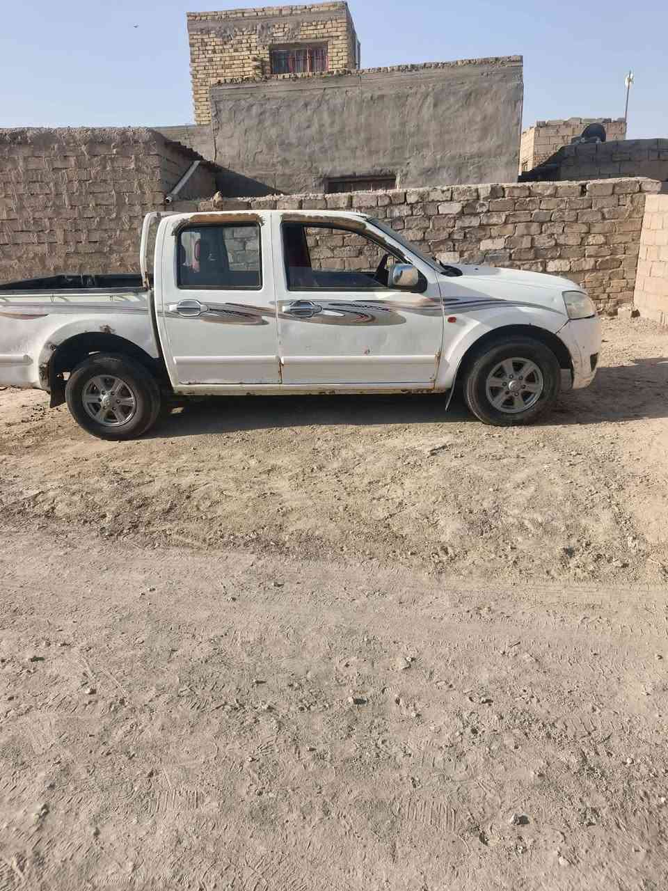 كريت ويل موديل ٢٠١٢
سعر ٣٠ وبيه مجال 
***********
ديوانيه ال بدير 
مكلف بالنشر

