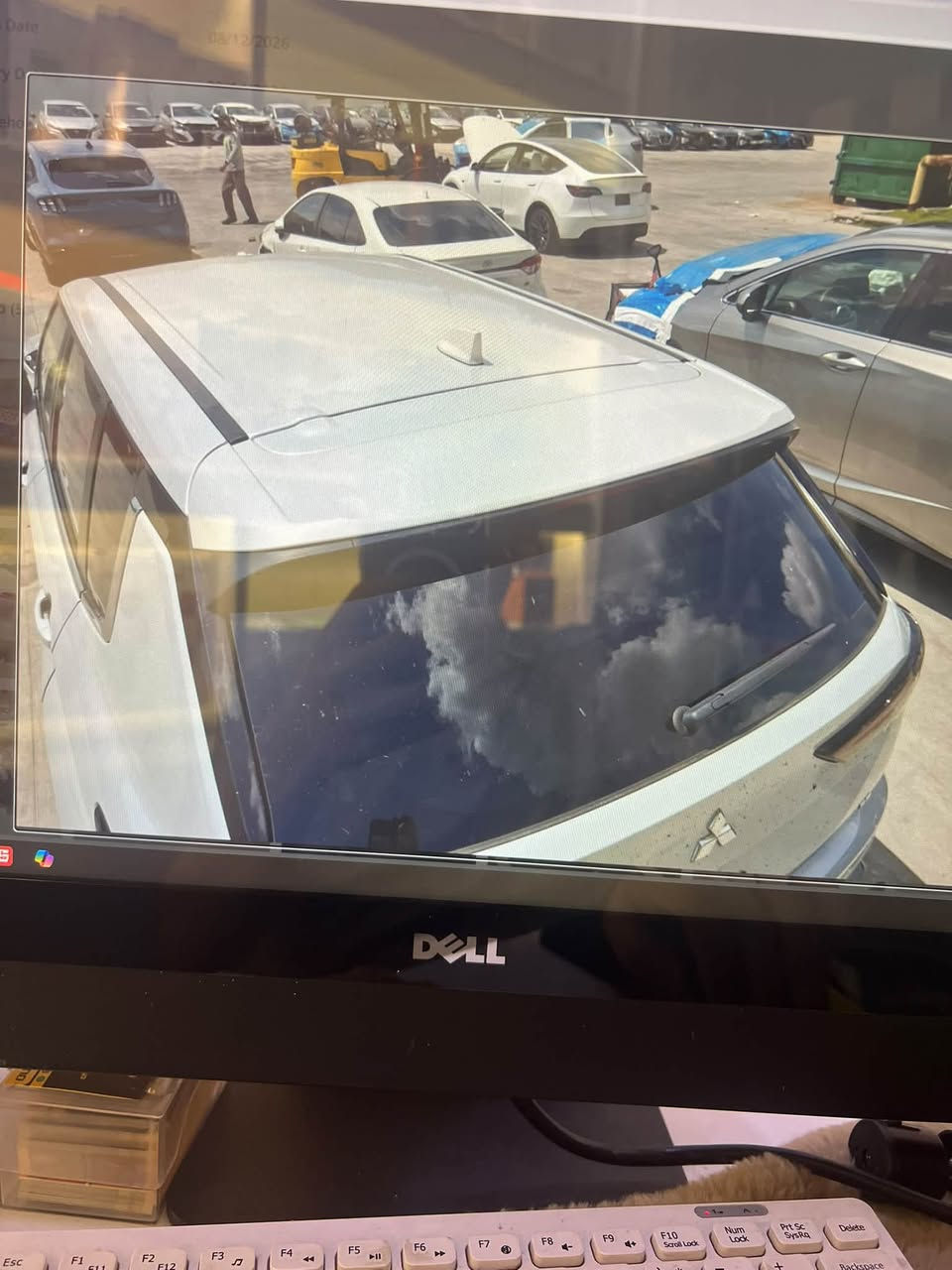 وتلندر 25
وصل الحره 10ايام 
سعر100$مطروح 
تدخل شهداء 
تدخل حره حسب رغبت المشتري 
***********

نص مكتوب في الصور:
- 08/12/2026
