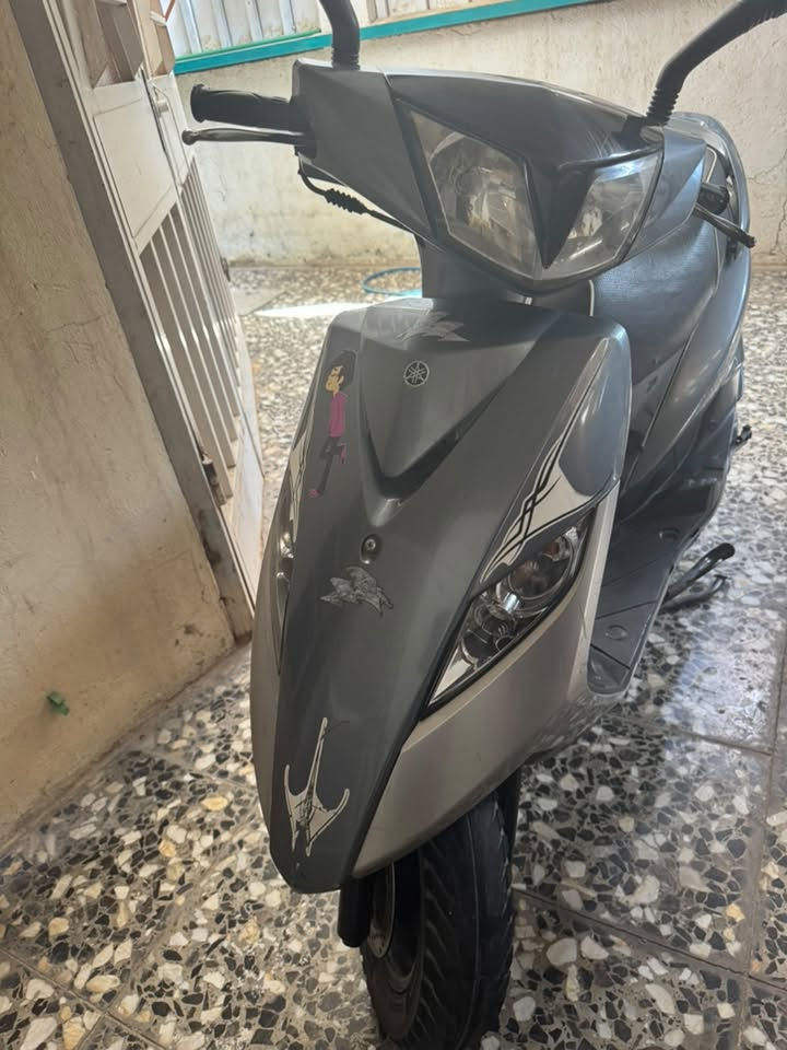 دراجة نوزل رمبة رمبة ماشيه ٢٠ الف حقيقي 
مكانها بغداد جكوك او الشعله السعر مليون و٥٠ الف
للاستفسار ***********
