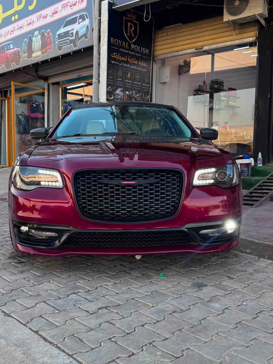السلام عليكم اوباما 2015 بلاتينيوم رقم بغداد بأسمي عارضه 142$ بيها مجال بسيط السياره فول مواصفات 1/1 محرك 6 سلندر حجم 3600 ( تو ويل) السياره بيها قطع صبغ 
ابيع صبغ عام حادث امريكا جاملغ وبنيد وباب وهنا صار بيها طخات بدون دواخل دواخل سياره كافه شرط الفحص مواصفات / بنوراما / بصمه تشغيل وابواب / تشغيل عن بعد / كشنات حار بارد كهرباء / برده خلفيه /شاشه كبيره/ كار بلي/ شفتات استيرن/ فول تحكمات / وبعد هواي مواصفات السياره فول الفول اعلى فئه السياره جاهزه ما بيه كل نقص تبريد ثلج ❄️ تخم تاير جديد/ حداديه خلفي امامي جديد / جاهزه سياره 
مكان سياره بغداد شارع فلسطين الاتصال بالرقم:*********** الخاص مغلق
