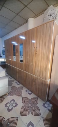 معرض العماد • ٣م • نضيف