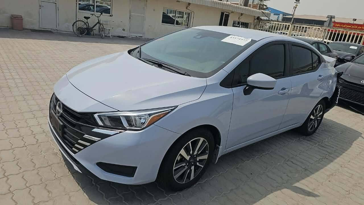 السلام عليكم نيسان فيرسا 24 دخول جديد مواصفات SV لون مميز
ماشيه 33
ضرر واضح بالصور صبغ الصندوق فقط يم الرقم والباقي كفاله 
بصمة تشغيل رادارات أمامي وخلفي نقطة عمياء حساس خلفي
رقم ذي قار شهداء سنتين وتتحول وكالة عامه بسم المشتري
مكان السياره ناصرية سوق الشيوخ
بيع او مراوس
السعر 120 
*********** متوفر واتساب
