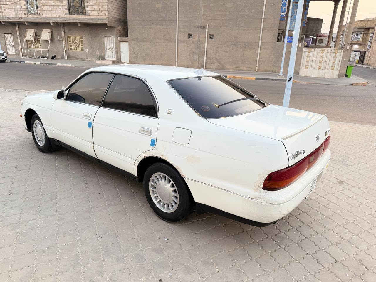 سياره بطه رقم انبار دولي بسمي مكفولة كص ونقل والضربه كير ومكينه ثنين ونص جدد حداده جديده دواخل السعر 37 وبيه مجال العنوان البصره الاتصال عله الرقم ***********
