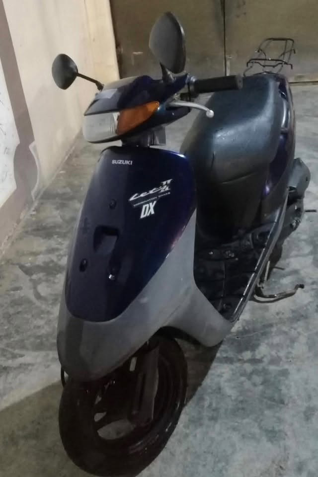 سلام عليكم ماطور ساسوكي للبيع محرك ما مفتوح نكره وحده كهربائية  شغاله كلها هورن اشاير نقص بي بريك امامي وفيشه مال سلف كفرات شويه تعبانه 250 قفل *********** واتس
