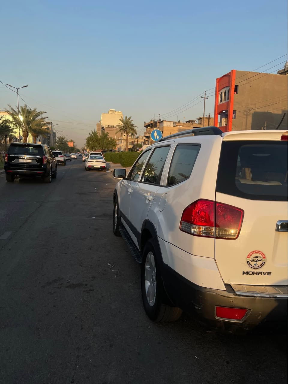 بسم الله الرحمن الرحيم 
سياره مهافي ٢٠١٢
تحويل ثانوي 
سياره شخصيه ملك النه من 2012
كير ومحرك خير من الله 
فقط الكشر تعبانه غير مصبوغه لا بارد ولا حار 
٣ قطع تبريد 
*********** بغداد, العراق
