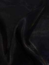 قماش اتله س ساده عرض 150/20الوان موجود عندي اسود وه تساب 07704657004 0...