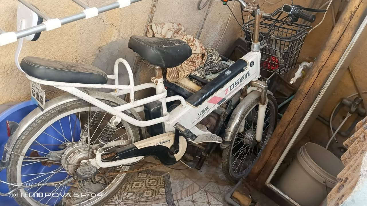 بايسكل 2 للبيع سعر100هذا رقم ***********

نص مكتوب في الصور:
- ٠٩:٠٥ ٢٠٢٥/٠٧/٠٩ TECNO POVA 5 Pro 5G
- ١٧:٢٤ ٢٠٢٦/٠٢/٨
- TECNO POVA 5 Pro 5G
- ٠٩:٠٤ ٢٠٢٥/٠٧/٠٩ TECNO POVA 5 Pro 5G
- ٠٩:٠٠ ٢٠٢٥/٠٧/٠٩ TECNO POVA 5 Pro 5G