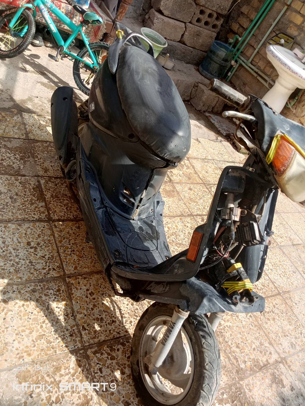 ماكس قچمه • عاطله