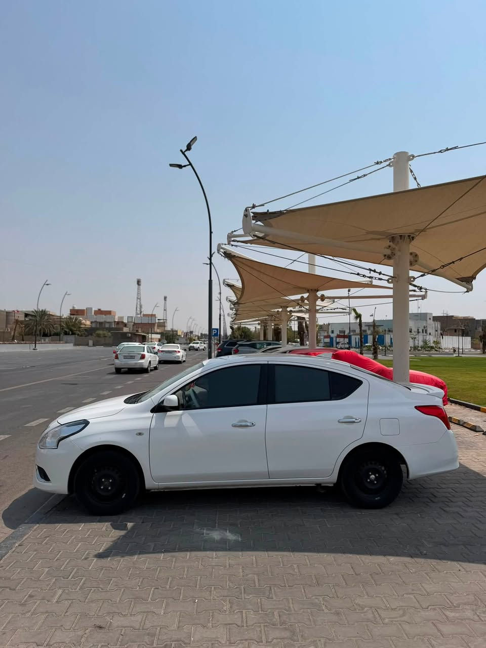 نيسان سني هندي 
مديل2024
رقم اربيل باسم شركه
كفاله عامه من ضربه وصبغ وتبديل وحته بارد
سياره جديده جاهزه وكامله
ماشيه 13
السعر125
مكاني البصره
رقمي***********

