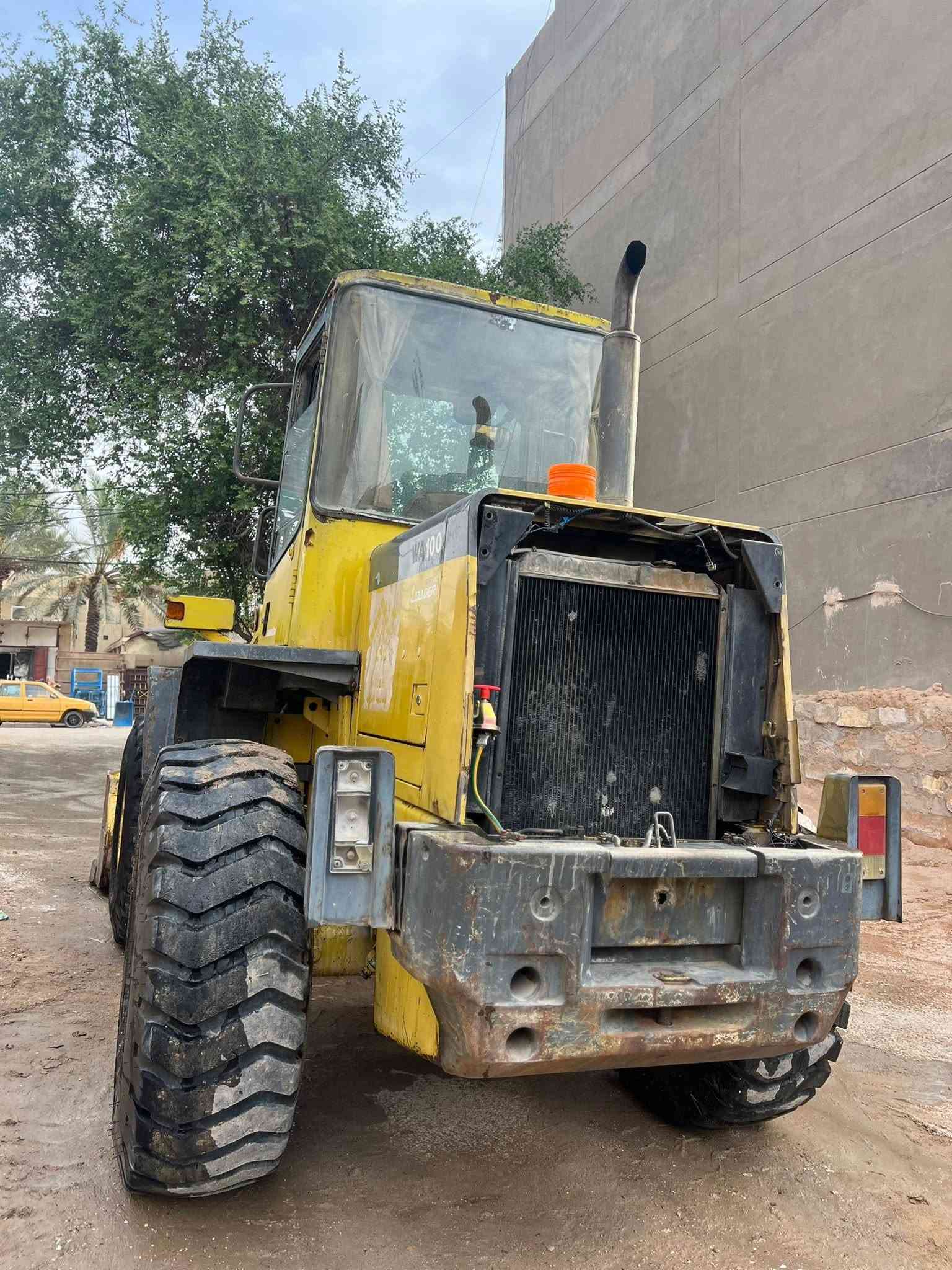 كوماتسو • شفل • حجم ١٠٠