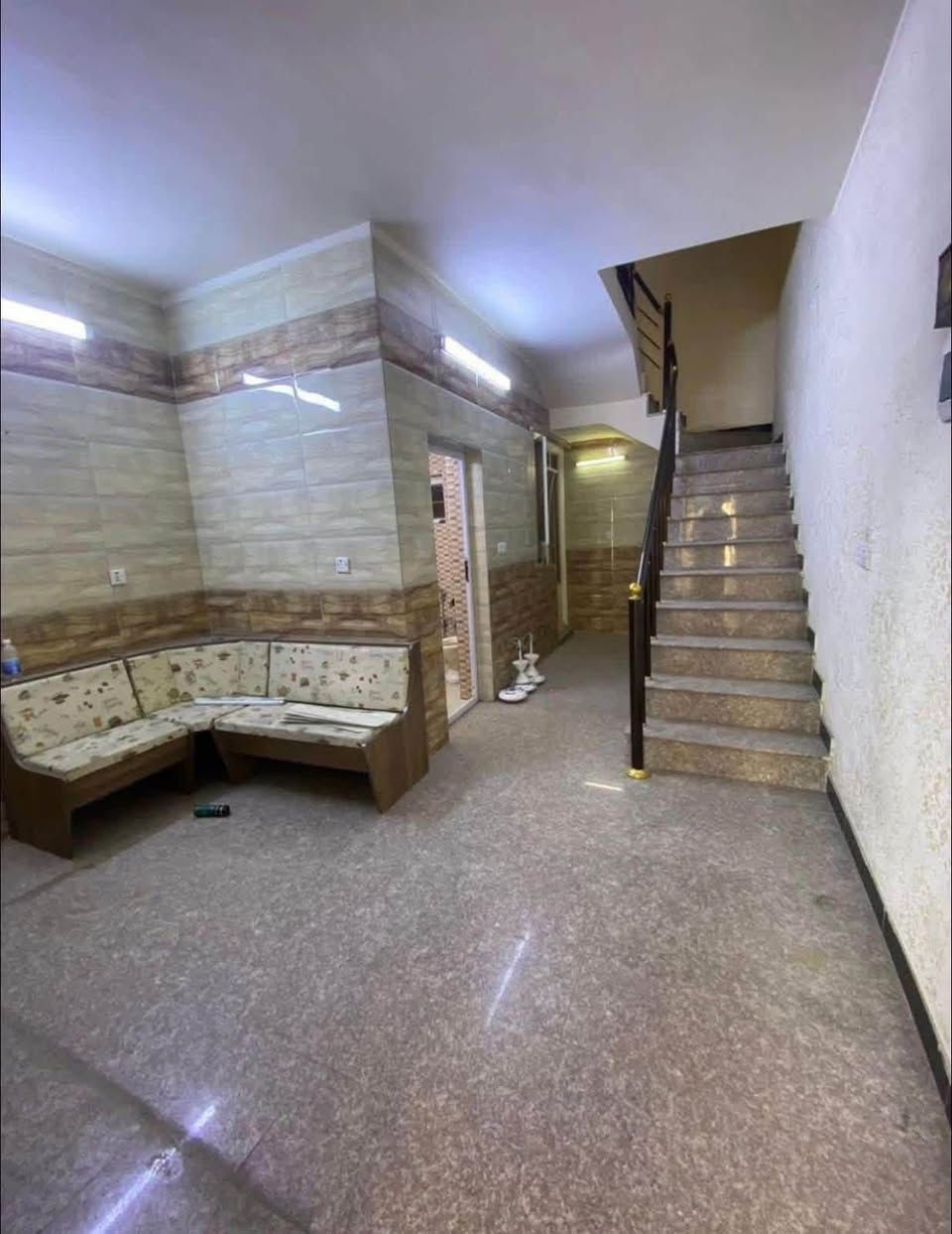 للإيجار في السيدية
بيت50م ✨

🔹 يحتوي على:
🏠 2غرف نوم
🏠 صالة
🏠 مطبخ
🏠 خدمات

💰 السعر: 800

📞 للاستفسار:***********

مكتب حلم عقاري
