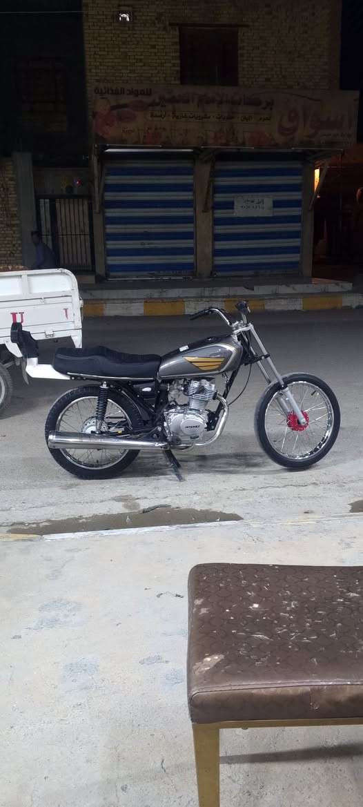 تعمیر 26 كارتون محرك انتنس برغي ما مفتوح كامله بيه نهضه وفصله ترعد سعر 600 بيه مجال حك الجيه كلك كلك مكفوله + بيها خيط تبخير قليل مكاني ناصريه تضحيه شارع لعياده رقم ***********
