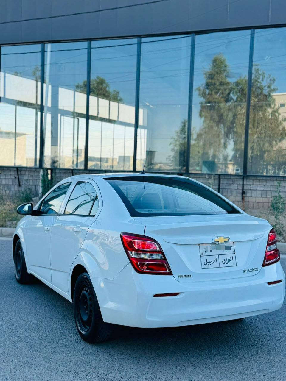 سلام وعليكم 
شوفرليت افيو 
موديل 2018
كير اوتماتيك 6 سرعات
عدد المسافات 86 km
لون ابيض 
تبريد مجمده ❄.
بدون صبغ 
بدون تعديل 
جامات كهرب تلقائي 
اشارات بـ المري
تراكشن كونترول
تحكمات ستيرن
لايتات هالوجين
طخم تاير جديد
تحكمات ستيرن 
سياره جاهزه وماناقصها ايشي
سعر 88 وبيها مجال بسيط
للاستفسار اكثر الاتصال على الرقم ***********

مكلف بلنشر
