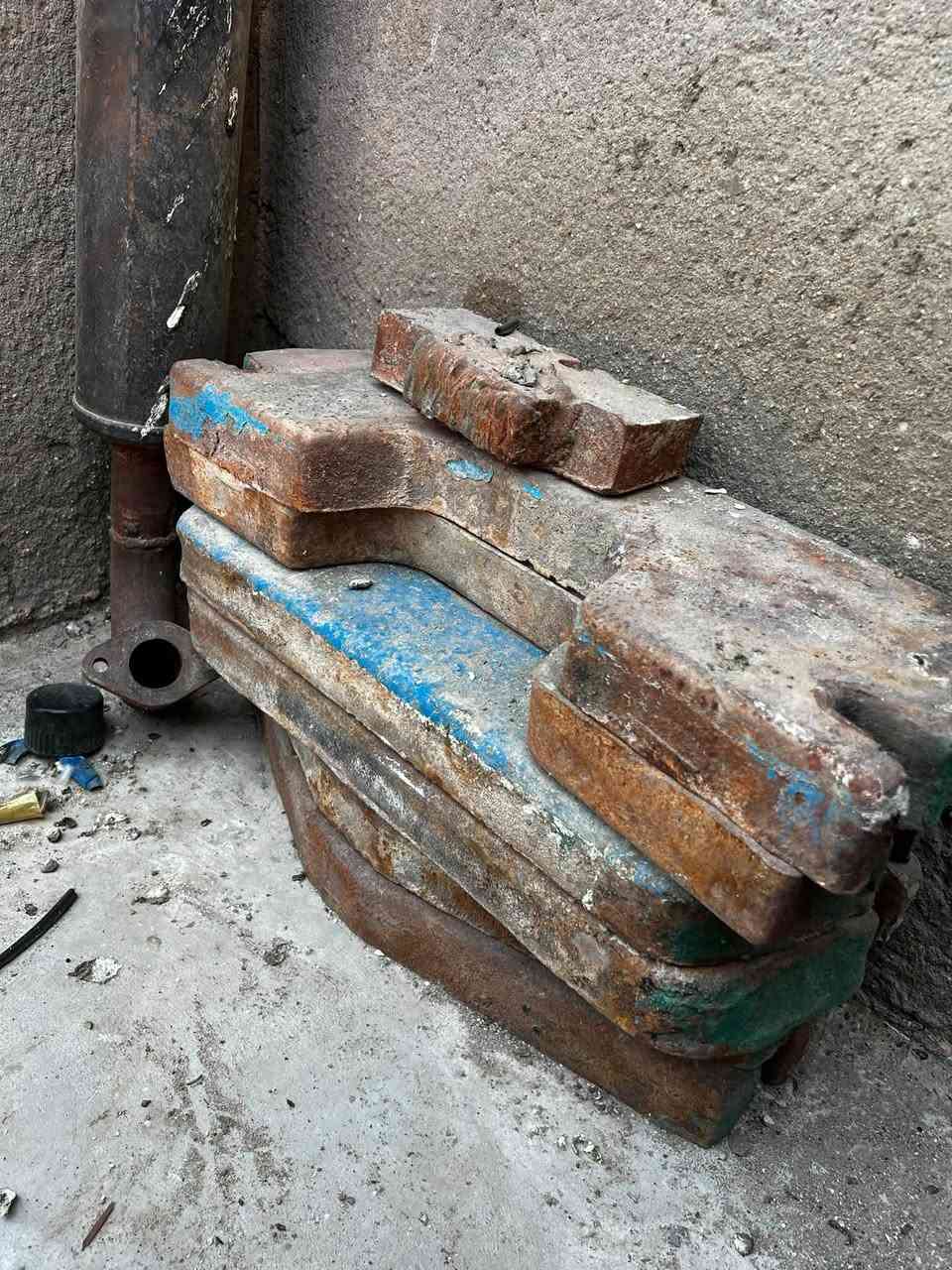 سيت ثكالات مكينه عنتر اسكندريه مع داينمو ياباني نضيف ومع افلنجات نضيفات جداا وفخاذ ***********
