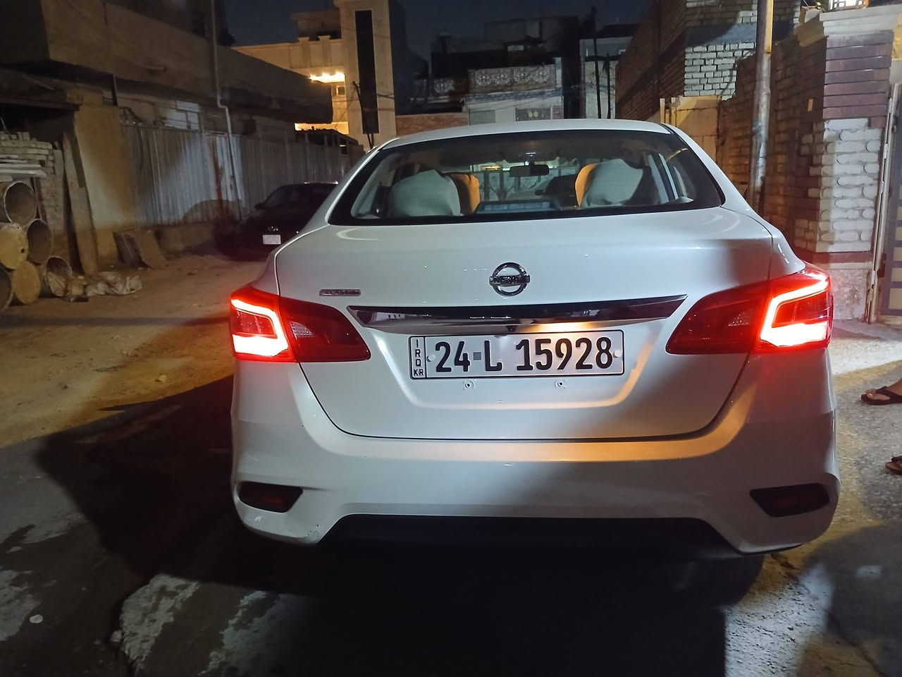 السلام عليكم نيسان سنترا للبيع مكفوله كفاله عامه موديل 2024 تحويل وكاله موجود عارضهة 134 هذا رقمي ***********
