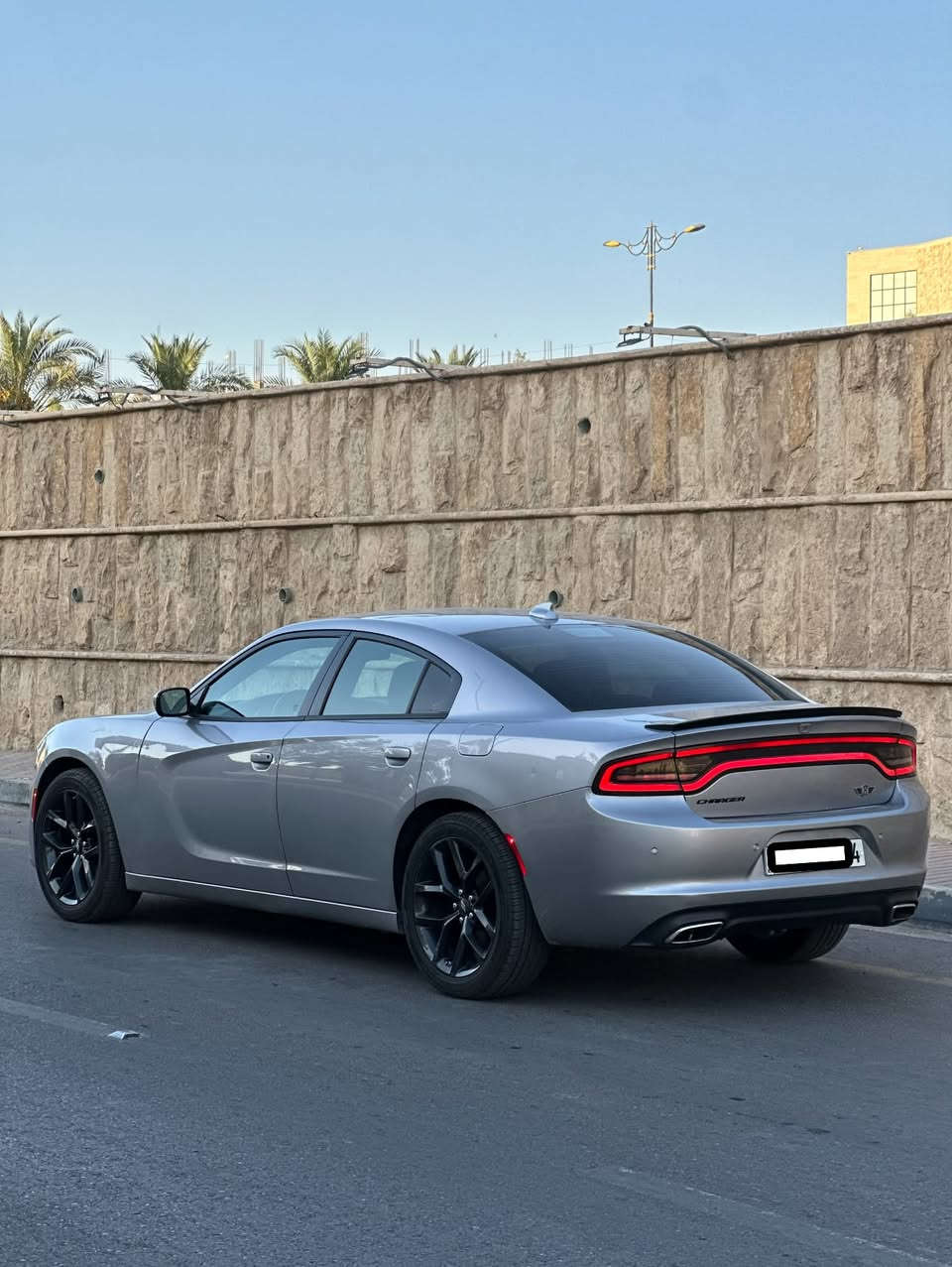 السلام عليكم
الرياضي المرغوب
جارجر SXT
وارد أمريكي 
دبل بصمه 
موديل ١٨ 
رقم أربيل 
سنويه جديد 
هزه جديد
شرط التحويل فقط 
ماشيه ٩٤ الف ميل 
.
الضرر 
جاملخ امامي اليسار الكدام فقط مبدل بدون دواخل بدون ايرباك بدون شاصي 
وبيها مكانين بارد باب السايق والصندوق
.
الموصفات 
شاشه كبيره 
كشنات مخمل 
مانع انزلاق 
تحكمات ستيرن
ابل كار بلي 
شفتات ستيرن 
كشن امامي كهرباء 
قطعتين تبريد 
كشنات امامي تدفئه 
سياره جاهزه وما ناقصها شي
.
الموقع الموصل حي نركال 
لمعرفه السعر الاتصال على الرقم 
***********
