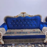 تخم 10 مقاعد  مستعمل العنوان بغداد / حي اور 600  الهاتف / 07706002258