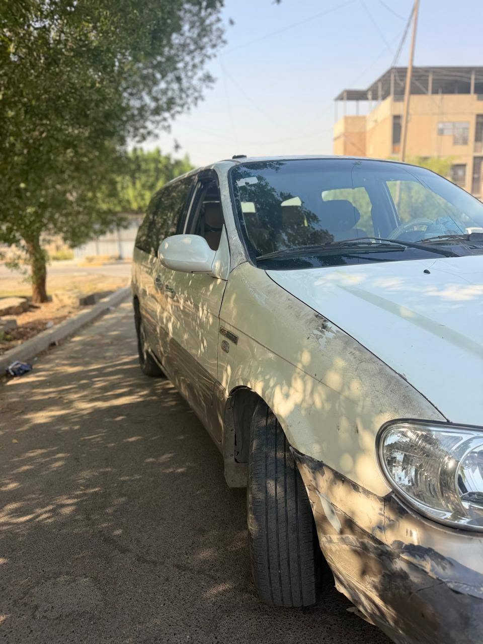 السلام عليكم
كيا كرنفال 2004 للبيع
مكينة 2900 كاز كير جديد خير من الله
عدد الركاب 9
هزة جديدة و السنوية لل29 
السعر 54 ورقة وبيه مجال
للتواصل ***********
