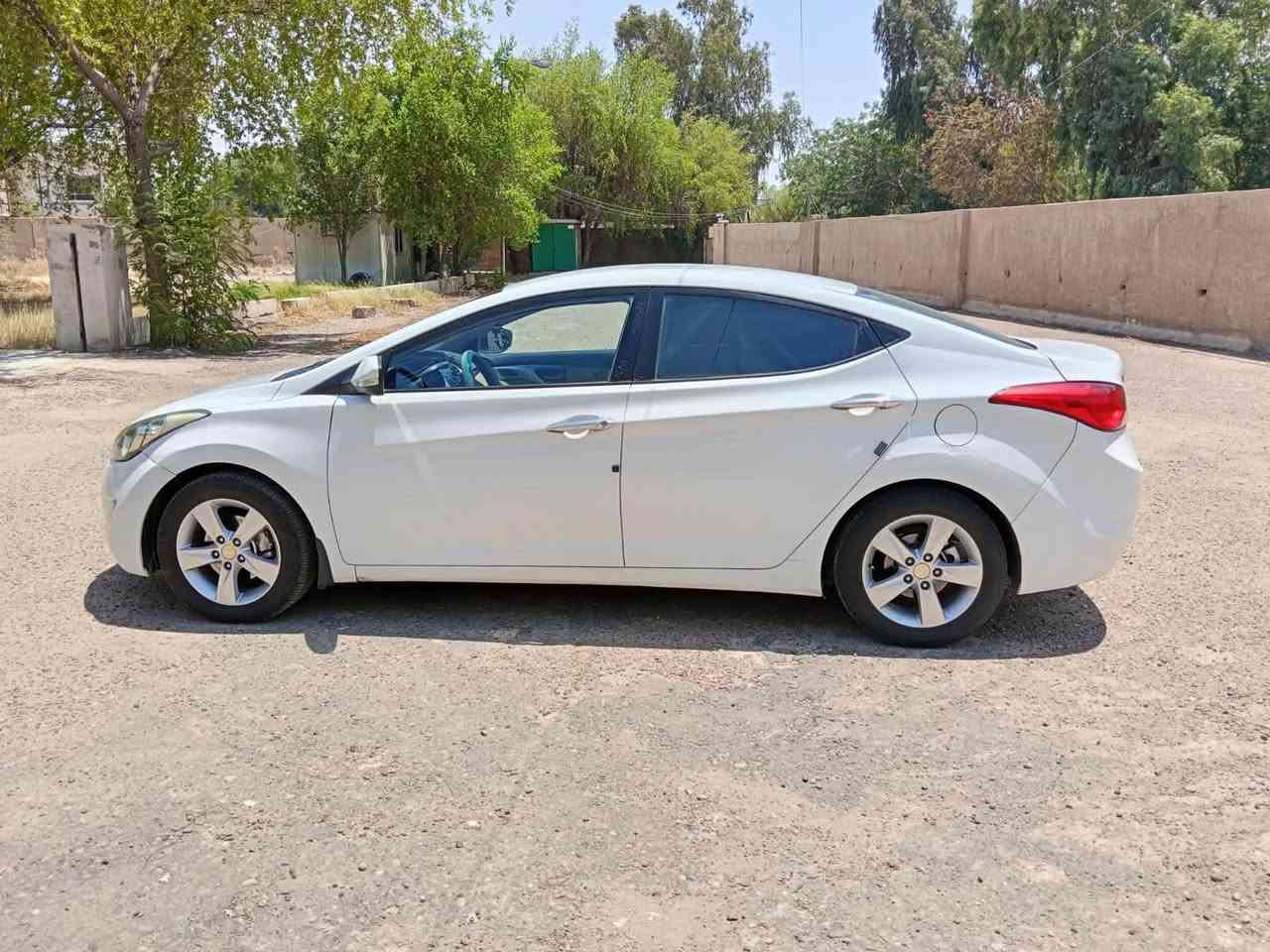 سلام عليكم النترا ٢٠١٢ خليجي بيها نص باب السايق صبغ موجود وقبق جنطه مفتوح السونار بالمنشور سياره رقم وهزه جديد رقم اربيل بأسمينا مكينه ١٨٠٠ سياره جاهزه مكينه وكير وتبريد خير من الله تخم تاير وحداديه جديده سياره احلى من صور 
موصفات اشاير بالمري ويل كب تحكم جهتين 
مكان سياره بغداد سعر ١٠٥ وبيها مجال 
للاتصال 
***********
***********
