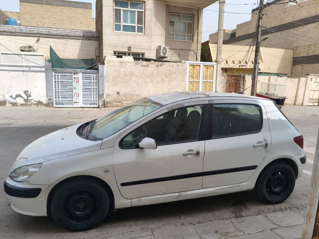 بيجو فرنسي 307 باسمي موديل 2005 رقم نجف مداور ثاني يوم سيارة جاهزة رقم *********** سعرها 38 وبيها مجال مكاني النجف النجف, العراق
