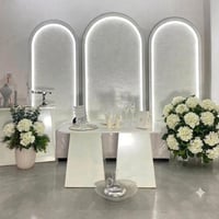 الخلفيه تلث قطع والميز الوسطي والطبلات الجانبيه ثنين للبيع مامستعمل ول...