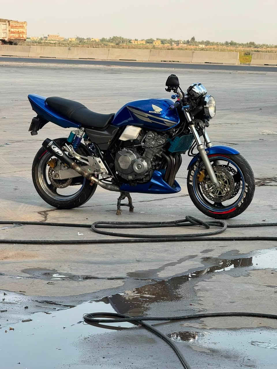 يا الله...الحلال للبيع cb400 نوزل رياضي عالاخر 2008 فول نضافة  ( رقم وسنوية بأسمي ) مكفول كير ومكينة عنواني ديوانية ***********
