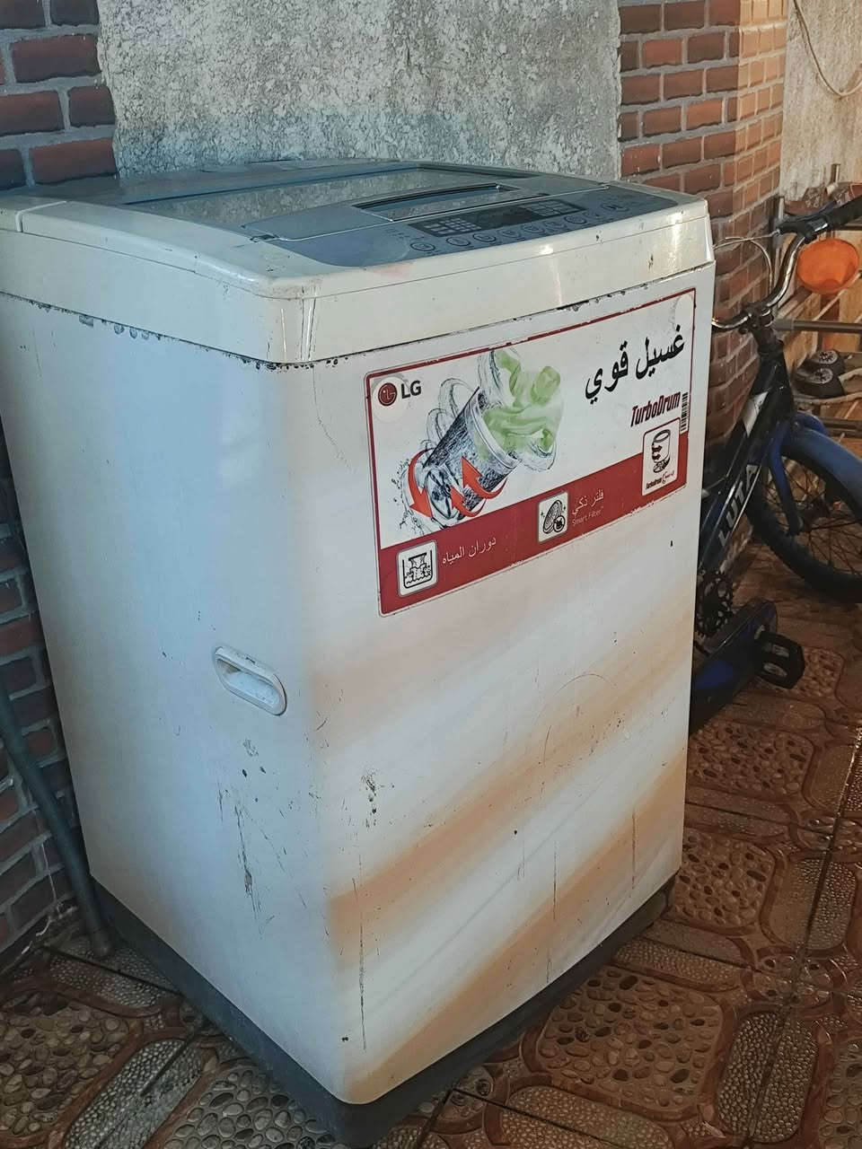 عندي غاسلة نوع LG فتحة علوية اصلية الباب الاول حجم 8 كيلو شغالة تمام
للبيع بسعر ١١٠ الف مكاني حي القادسية بغداد الكرخ
*********** بغداد, العراق
