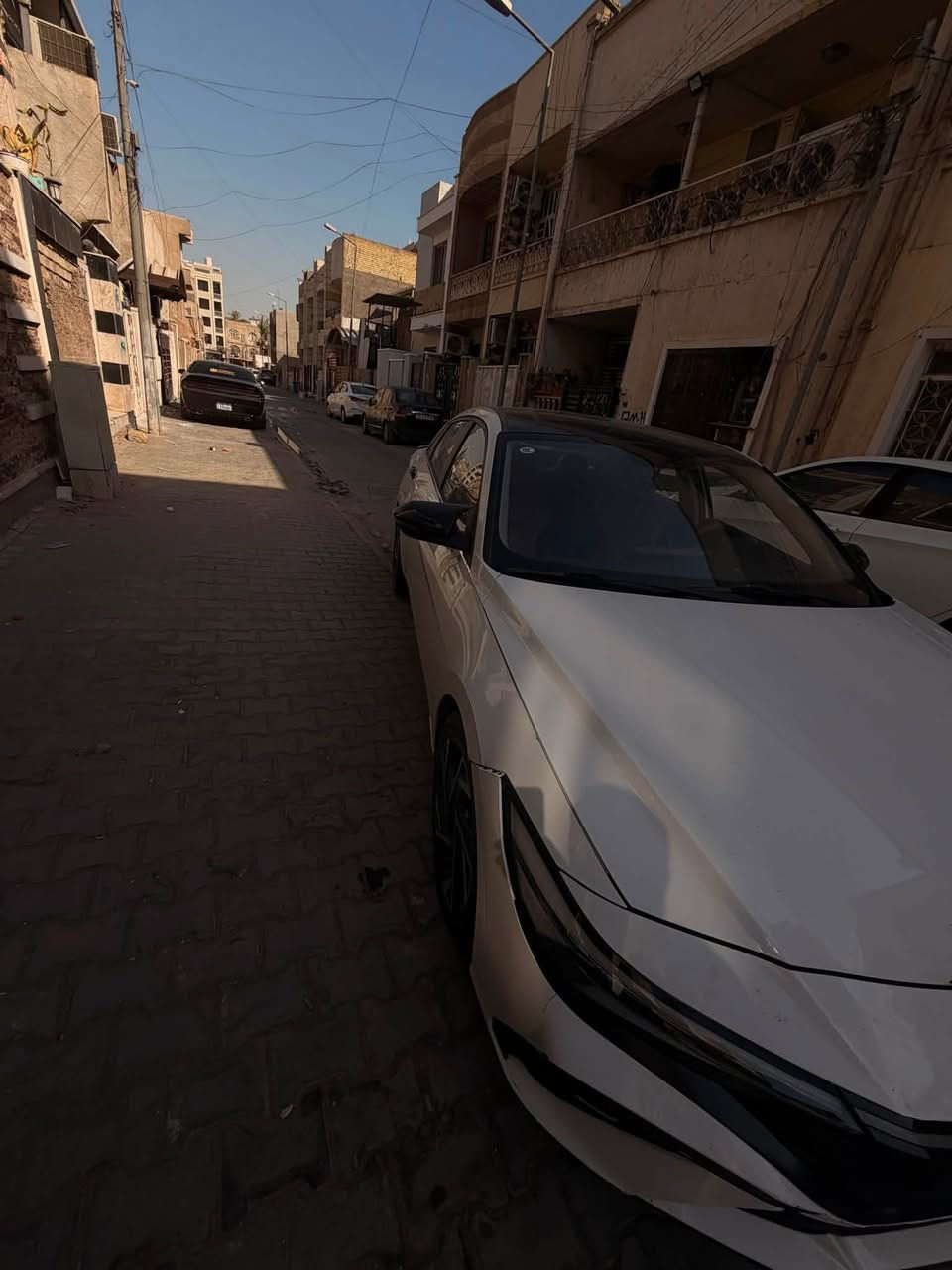 النترا.2024    رقم أربيل
ماشيه 55 الف km
 
بيهه طخه بالجاملغ الايمين ع موضح بالصوره وبجاملغ حسبت شبر بنيد 

 

المواصفات فوووول      .      محرك 1500 دبل نوزل دوش 

شاشه ديجتال 

بصمه                          

كشنات جلد 

هند بريك بصمه       

اوتو هولد                  

فتحه سقف               

محرك 1500دبل نوزل                            

حساس لايت 

حساس خلفي بلادي 

حساس أمامي بلادي 

تبريد قطعتين

كاميرا خلفيه بلادي 

جي بي اس

نضام تشغيل الكاميرات 

شاشه  كبيره اصلي ابل كار بلي 

نضام ترحيب 

مري شفط

نضام مود درايف إيكو وسبورت و عادي

تحكم ستيرن فول 

ويل كب كروم حجم 17

لد امامي نهاري

مانع انزلاق

مانع انحدار 

لايت عدسات زنون 

ايرباكات

جهاز موازنه ABS 

سياره بأسمي تريد تحويل تريد وكاله 

السعر : ١٢٧ 

📍العنوان بغداد

للاستفسار الاتصال  📞

***********
