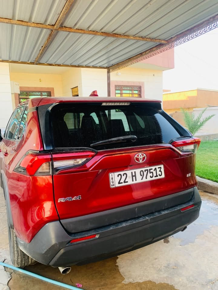 السلام عليكم
RAV 4 /2022/LE 
المواصفات 
رادارات امامية
ورادارات جانبية (نقاط عمياء)
3 وضعيات للقيادة 
نضام تنبيه الخروج عن المسار 
شاشة تدعم ابل كاربلاي واندرويد اوتو
وغيرها
بچم كبس 
الضرر عما موضح بالصور داخل المنشور
السعر 198 وبيها مجال 
العنوان صلاح الدين ناحية الزوية 
للاستفسار الاتصال على الرقم 
***********
***********
