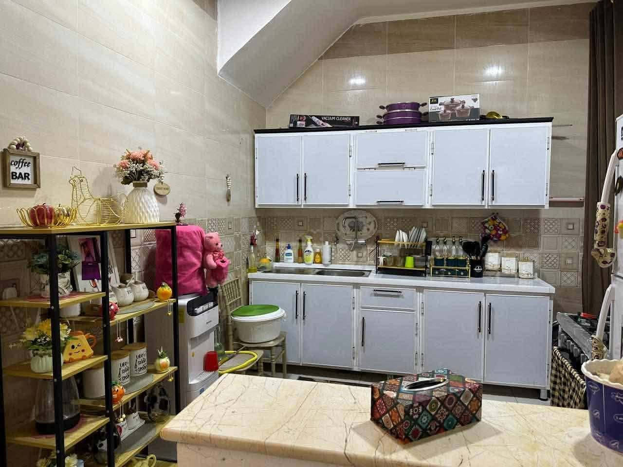 البيت للبيع طابو زراعي 100 متر سند 25 وجهه 5 نزال 20 التقيه الثالثه قرب مدرسة البشير بناء طابوق صب كونكريت السعر على الاتصال ***********
