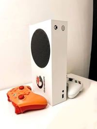 Xbox Series S • مستعمل • هارد خارجي