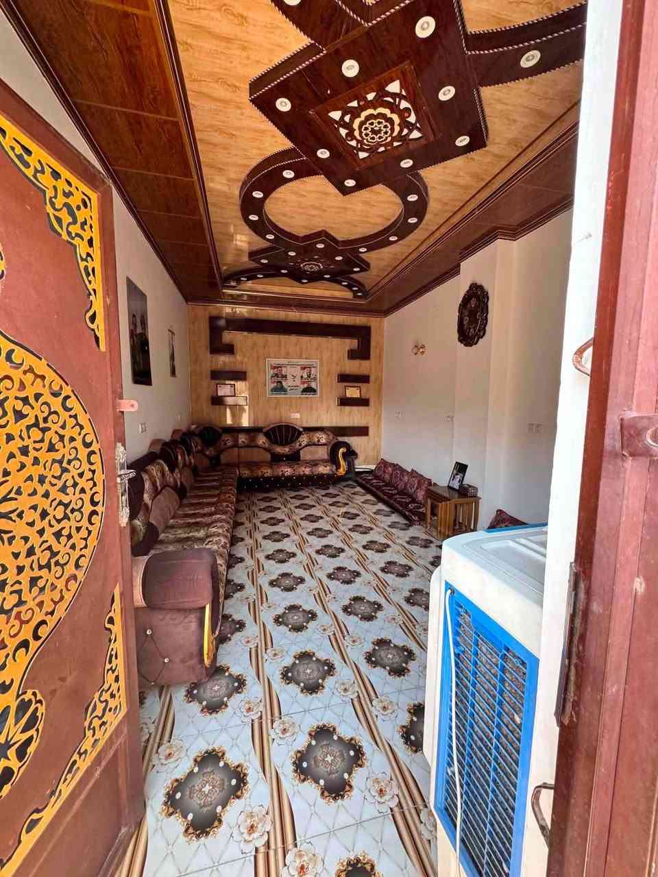 قرب جامع البنك • ٢١٠م • ٣ غرف