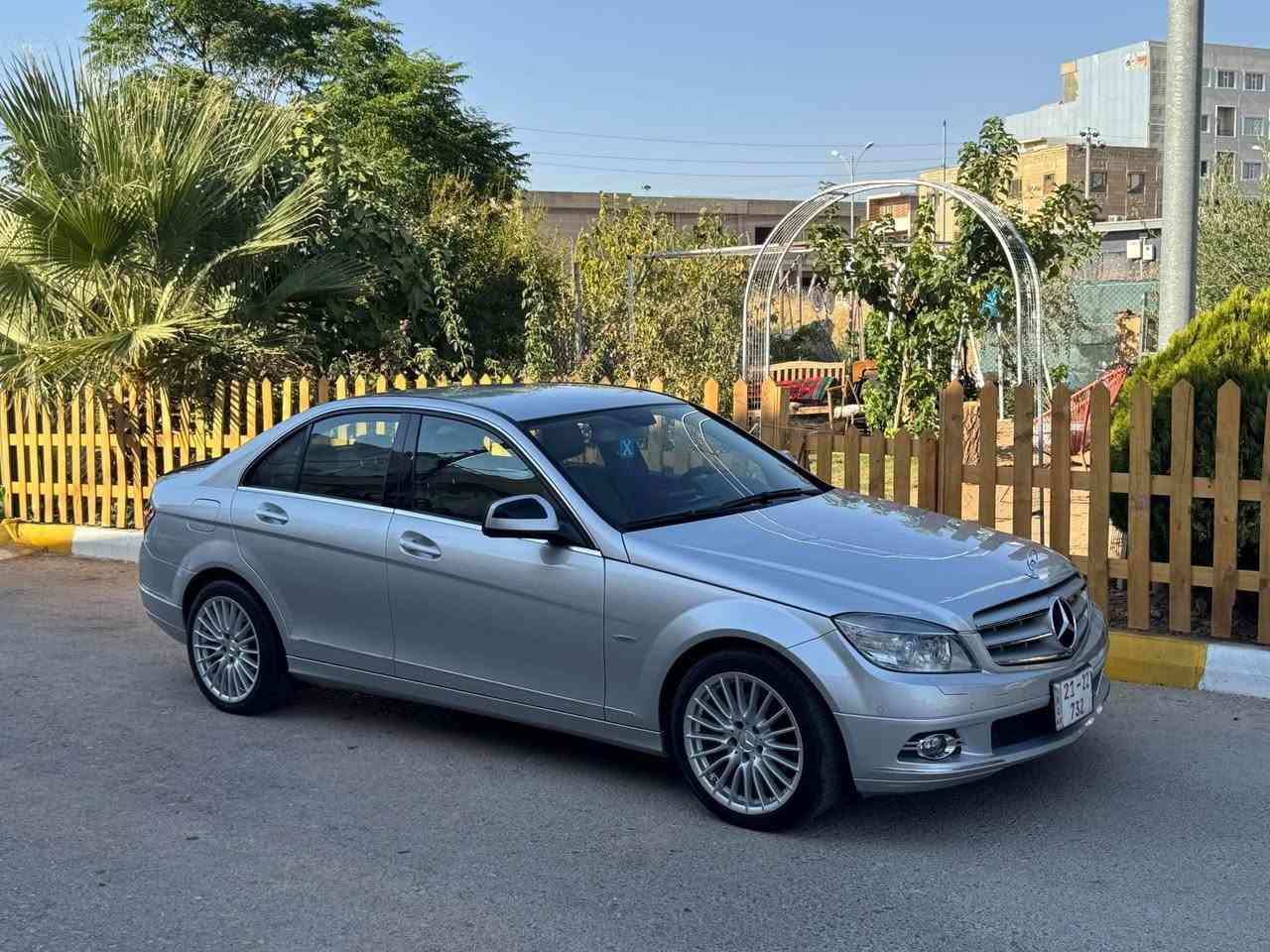 بە ناوی خوای گەورە و میهرەبان مارسیدیس بێنز C280 2010گێر ئۆتۆماتیک ٦ پستۆن مەکینە مەرغوب بێ سەرەتایە کۆدی بۆ کراوە بە ناوی خۆمانەوەیە لۆک لۆکە بێ بۆیاغ  بێ کاڵ بونەوە لەسەر دەقی شەریکە ماوەتەوە کوشن جلدد لۆک کوشن کارەبا تەبرید مەرکەزی شاشە گەورە سەیارەکە بەس ماشاللەی ئەوێ گیرومەکینەی بەشەرت زۆر تازەو جوان ماوەتەوە چوار تایەو ویلی لۆکی لە ژیرە تەبریدی مەزبوت هەموو گیانی بەشەرت سەیارەکە لە جوانیا تاکە مالی دۆستە سعر 88 گەلاو مەعامەلەیەکی کەم شوین سلیمانی رقم تلفون 🤍***********🤍***********🤍 السليمانية, العراق
