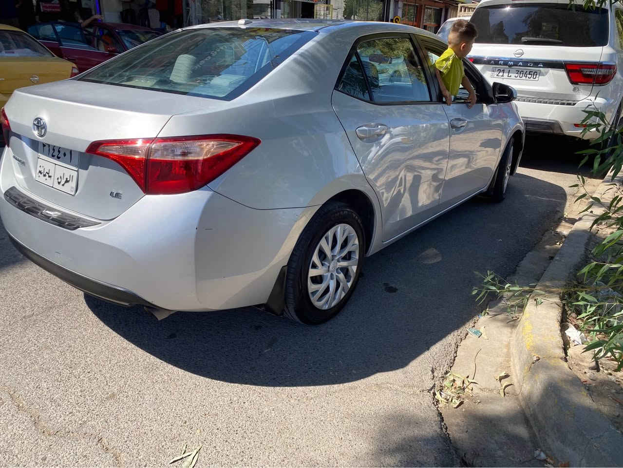 كورلا 2019
بدون تبديل اي قطعه 
بدون صبخ
فقط تعديل 10 سم حافته بونيد موضح بالصور ضرر
رادار وحجر بيه موجود
كركوك
السعر 135
بطاقه بانزين موجود
*********** كركوك, العراق

نص مكتوب في الصور:
- 11:29 Google Maps price is $3238 Free bid history copart and iaai » Toyota » Corolla » Toyota Corolla L 2019 Silver 1.8L 4 vin: 5YFBURHE6KP949174 Toyota Corolla L 2019 Silver 1.8L 4 vin: 5YFBURHE6KP949174 OUTSIDE 64°F 64333 miles Final bid: $4950 Auction: Copart SOLD Lot number: 35959270 Date of sale: 24.06.2020 Year: 2019 VIN: 5YFBURHE6KP949174
- Free bid history copart and iaai 0 Toyota 0 Corolla 0 Toyota Corolla L 2019 Silver 1.8L 4 vin: 5YFBURHE6KP949174 Toyota Corolla L 2019 Silver 1.8L 4 vin: 5YFBURHE6KP949174 OUTSIDE 64°F 64333 miles Final bid: $4950 Auction: Copart SOLD Lot number: 35959270
- Free bid history copart and iaai » Toyota » Corolla » Toyota Corolla L 2019 Silver 1.8L 4 vin: 5YFBURHE6KP949174 Toyota Corolla L 2019 Silver 1.8L 4 vin: 5YFBURHE6KP949174 Final bid: $4950 Auction: Copart SOLD Lot number: 35959270