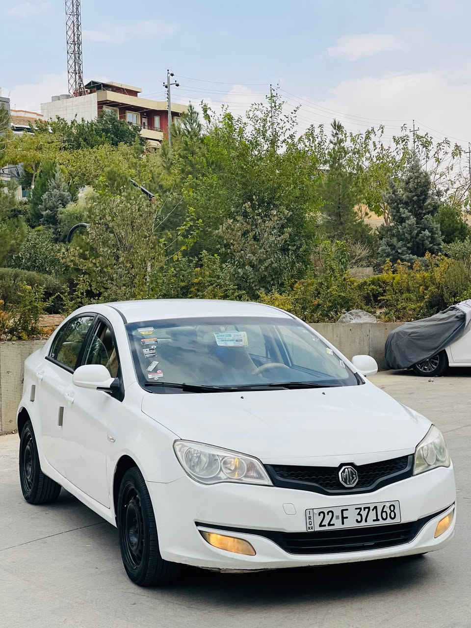 MG 350 مەرغوب
*********** مۆدێل 2012 ناوزەرد گێر ئۆتۆماتیک ئاوێنە کارەبا  جام کارەبا و ئۆتۆ بلاجیکتۆر گلۆپی تەم  سویچ کۆنترۆل دوگمەی ( ئیکۆ - سپۆرت - بەفر ) مەکینە ١.٥ بێ تۆربۆ زۆر مەرغوبە و دیلکۆ لێدانی نیە بەنزین کەم ئەخوا چوار تایەی تازە سەنەوی تازە تەقەو رەقەی نیە سەیارەکە بێ مەسرەفە
بۆیاخی نیە 
گێر مەکینە تەبرید تەحویل بەشەرت 
نرخی ٦٦ گەڵا 
لە سلێمانیم
***********
*********** السليمانية, العراق
