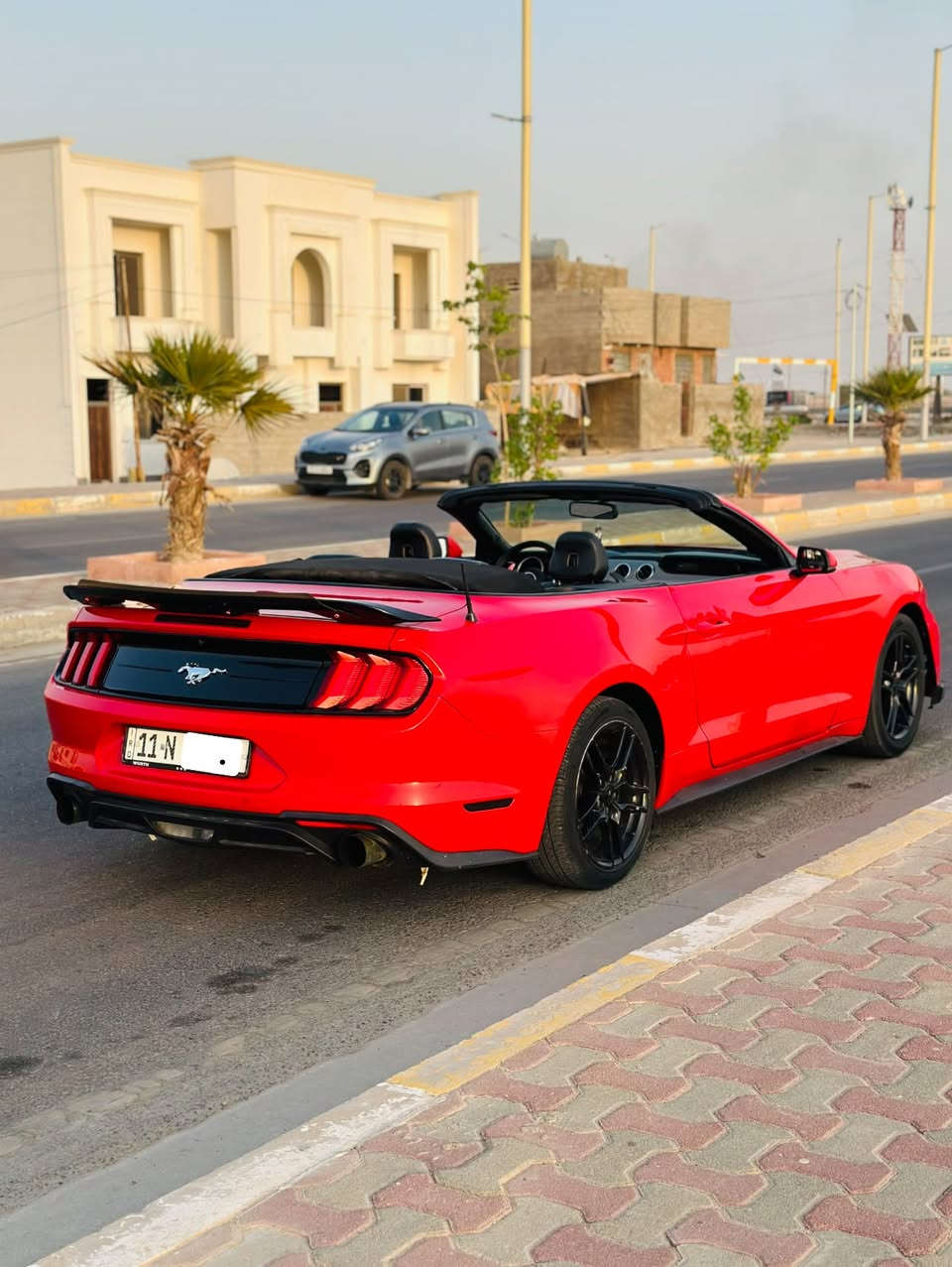 موستنك موديل 2020 وارد أمريكي الضرر بيها جاملغ وبنيد السياره فول كشف أربعه سلندر رقم بغداد معروضه 145 ورقه وبيها مجال 
***********

