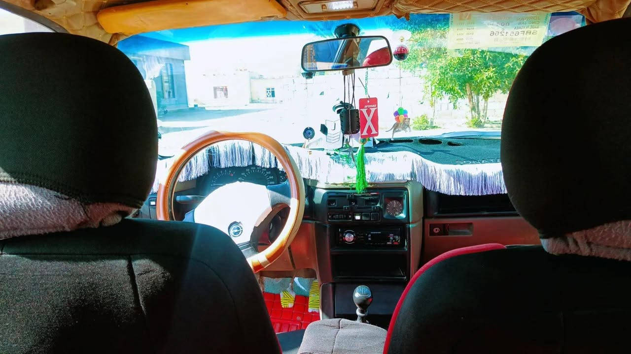 سلام عليكم  سيارة اوبل فكتره البيع سيارة بلاديه محرك 1800سياره نضيفه و محرك و كير خير من الله  مابيهه اي نقص وستفسار على رقم  ***********
