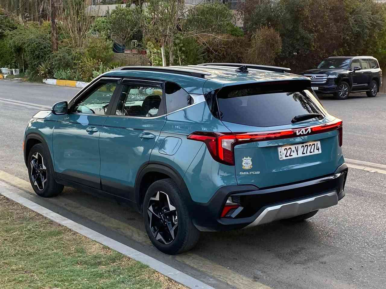 السلام عليكم 🤚🌹
سيلتوز ٢٠٢٥ وارد امريكي
حادثة طخة بالبنيد بدون دواخل وبدون ايرباك
محرك ٢٠٠٠ دوش
ماشية ١٦ الف 
فول مواصفات
بصمة ، فتحة ، كشنات جلد ، كشنات كهرباء ، رادارات ، صندوك كهرباء ، فور ويل كشنات تدفئة
السعر 168 بي مجال بسيط
مكاني بغداد الكاظمية
للاستفسار : ***********
