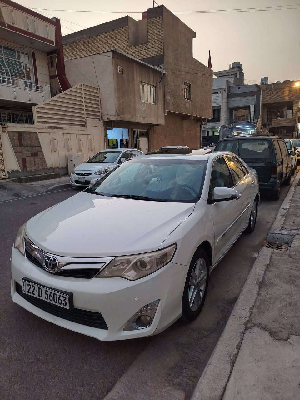 سلام عليكم ورحمة الله وبركاته
للبيع كامري ٢٠١٥ خليجي رقم اربيل تريد تحويل او وكاله اني خادم السياره فول مواصفات مكفوله ماعده الجاملغ الامامي صفحت اليمنه مصبوغ اثر شخوط ودعاميه امامي خلفي فقط والباقي عله بلاد وبيهه سونر ماشيه ١٥٥ السعر ١٣٥ ورقه وبيهه مجال بسيط للستفسار على هذا الرقم *********** بغداد حي القاهره

