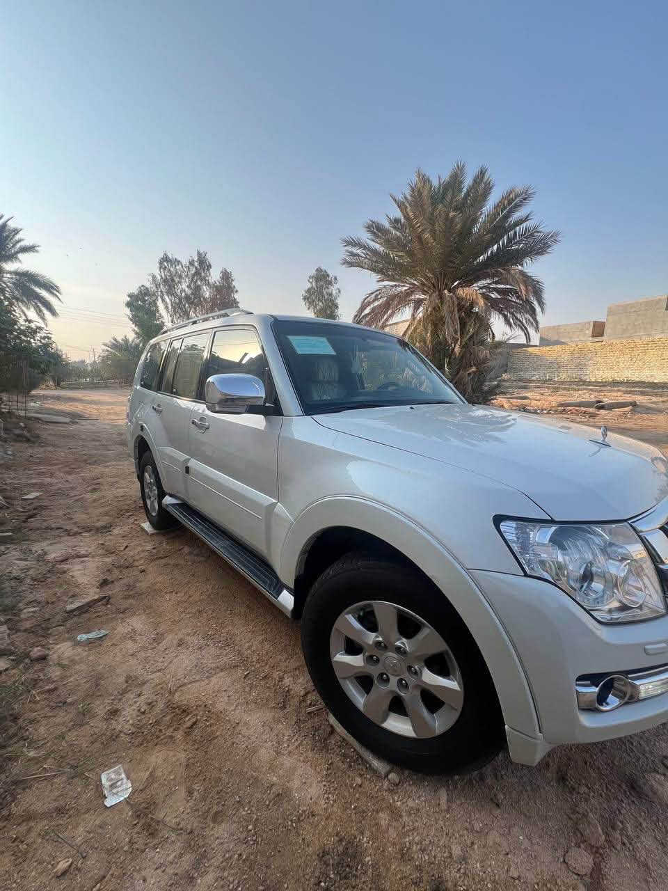 باجيرو 2015
السلام عليكم اخوان باجيرو ٢٠١٥ حبتور رقم بغداد باسمي 
حبتور فول مواصفات فتحة سقف كشنات كهربائية كشنات جلد  تبريد ٣ قطع خير من الله تحكمات ستيرن كاملة مضخم سماعات كير ومكينة وحدادية كاملة مكينة ٣٥٠٠ المرغوب ماشية ١٢٠ الف السيارة مال بيت ومماشية هواي  وعليها اضافات هواية مثل  دبل مروحة الشاشة جبير كامله التحكمات والطسة مالتها مسويها ومنظومة زنون كلش قويه السيارة جاهزة وما عايزها اي شي السيارة كفالة عامة ما عدا بارد ع كد كف الايد صاير جوه قبق التانكي والسونار مالتها موجود وموضح بالسونار السيارة باسمي شخصيا مكان السيارة كربلاء/ طويريج 
للاستفسار : 
***********
