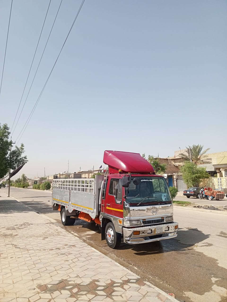 هينو • ستة وربع • رقم إنكليزي
