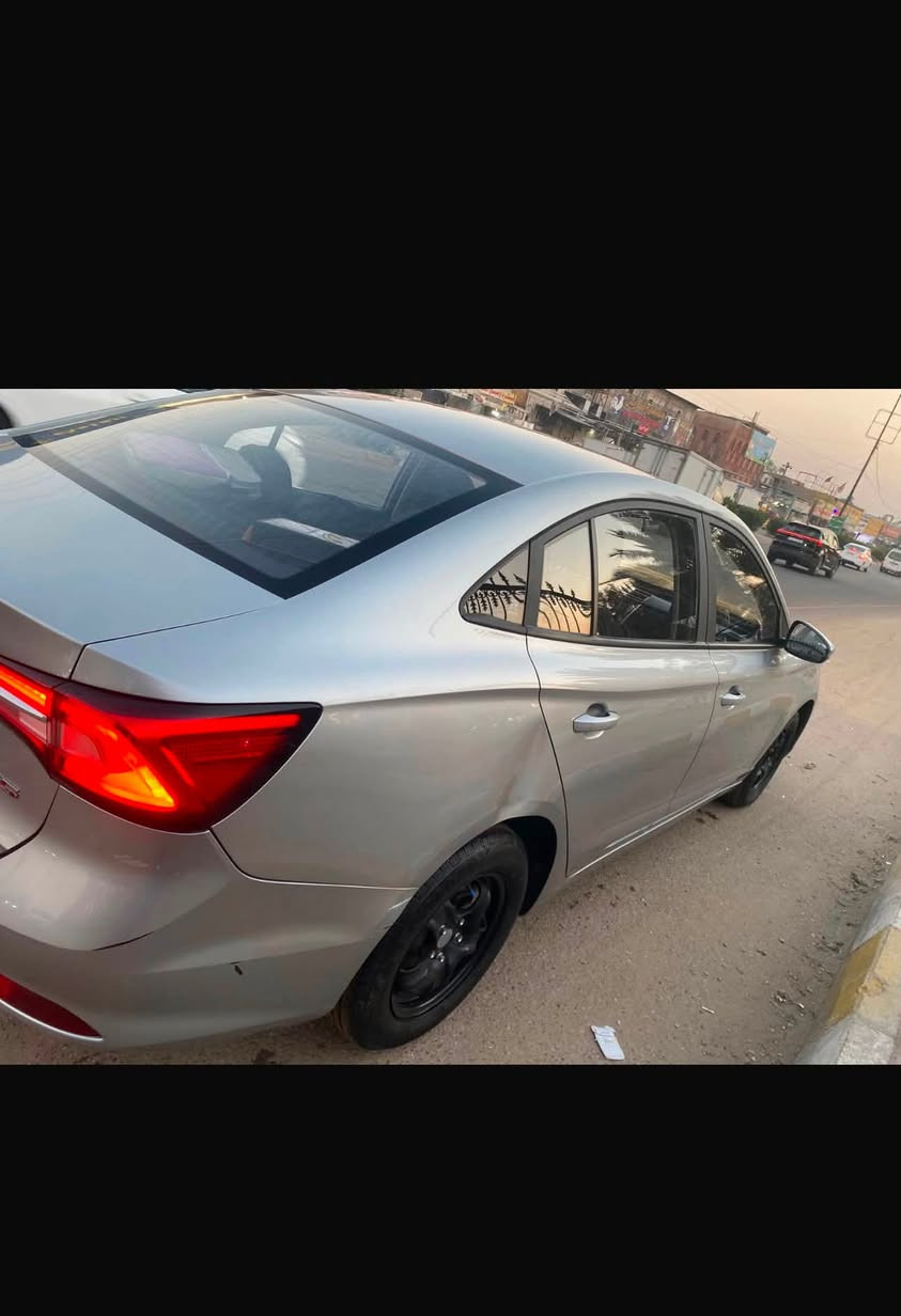 سلام عليكم mg5 مديل 22 ماشيه 68  شاشه كار بلي اندرويد اوتو كامره خلفيه فول hd كروز مثبت سرعه وغيرها بيها قطعتين  كلش بسيطات بس ينذكر السيارة خير من الله عليها ادامه كامله تنضيف للمحرك وغيره والتبريد قبل يومين هم ادامه عليه وكل شي جديد جبتلها السيارة مناقصه شي خير من الله لادوانز ولاغيرها على الفحص  وترايك وين ميعجبك السيارة ب 82 وبيها مجال 
تواصل فقط على الرقم ***********
