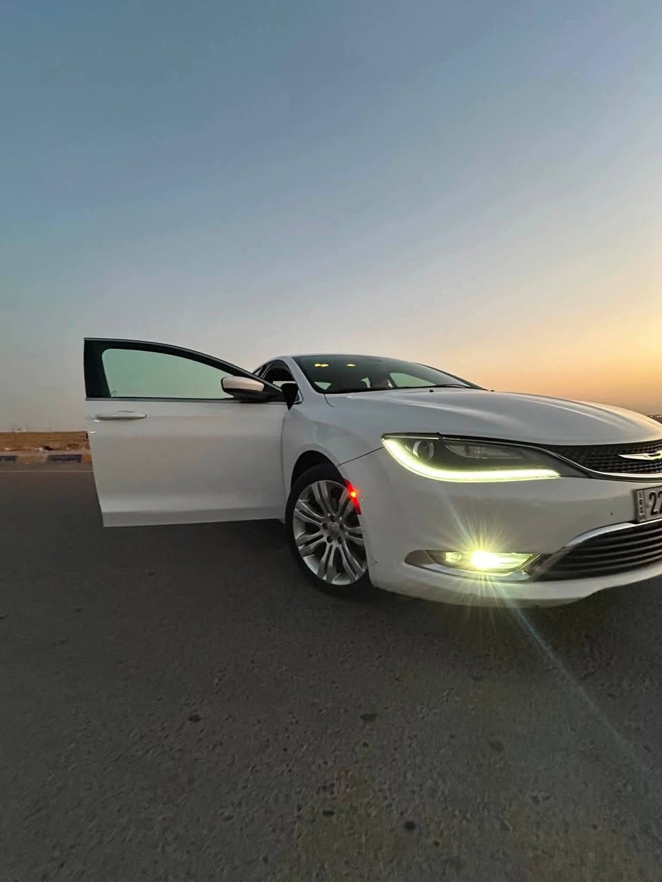 كرايسلر 200 • مكان غير مذكور