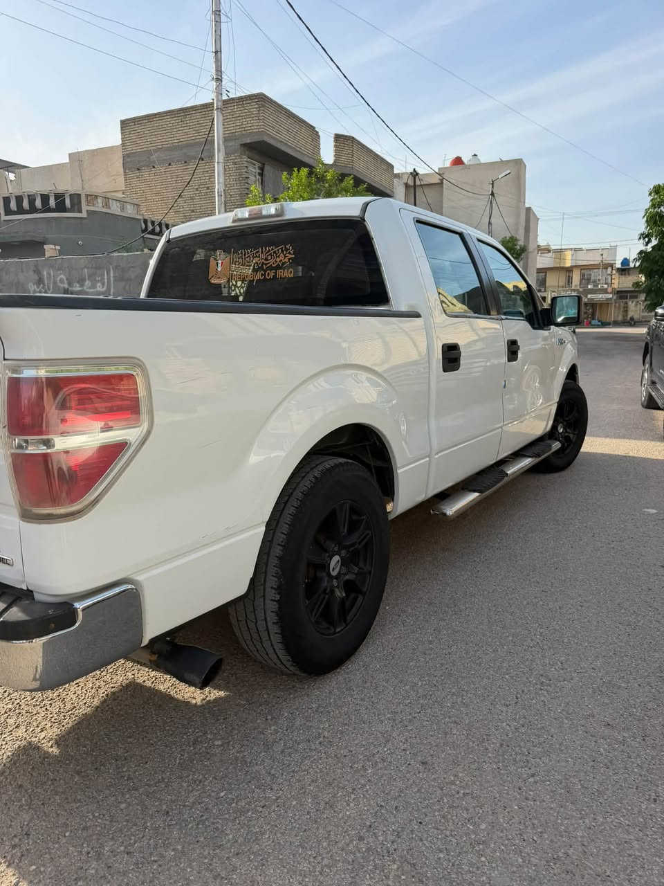 السلام عليكم فورد f150 موديل 2013 خليجي شركه نيفا كفاله عامه كير مكينه صدر كله كفاله تبريد نقص كمبريسر من توكف يبوخ 8سلندر مكينه 5000 السعر (130)للبيع او مراوس وبيها مجال رقم اربيل بسمي السياره للاستفسار اتصل ع الرقم ***********
