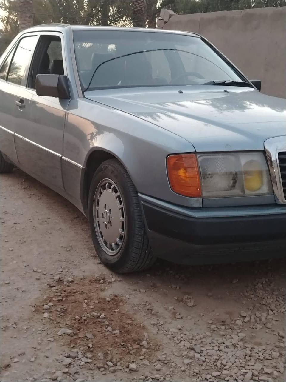 سلام عليكم للبيع مارسدس جديده سياره جاهزه كير مكينه حداديه تبريد تخم تاير كله جاهز مكينه محور بطه قواعد دبلات سليمه مصبوغة عام جماليه فتحه سقف غرفه جديد سياره جاهزه للاخير سعر 58 وبيهه مجال مكاني نجف الاشرف ***********
