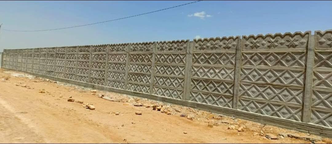معمل الرحاب للمنتجات الخرسانية 🏗️
نقدّم لكم الألواح والأعمدة الخرسانية مسبقة الصب بجودة عالية وتصاميم متنوعة، مناسبة لمختلف الاستخدامات:

🔸 مناسبة للمزارع والبساتين والاستراحات

🔸 مناسبة لتسييج الأراضي والمشاريع الزراعية

🔸 مناسبة للحظائر والمخازن

🔸 سهولة وسرعة في التركيب

🔸 سهولة الصيانة والاستبدال

🔸 عمر خدمة طويل وتحمل جيد للعوامل الجوية

🔸 مظهر أنيق وتصاميم متعددة

🔸 أوفر من كثير من حلول البناء التقليدية

🔸 جميع الالواح والاعمده مسلحه 

🔸 ابعاد اللوح 200×40×6

🔸ابعاد العامود 380×20×20

🔸 الارتفاع 250...300

📍 العراق – الأنبار

📞 ***********

الاسعار حسب المكان تبدأ بلمتر الطولي سعر المتر 80 الف 

معمل الرحاب — جودة عالية، تركيب سهل، صيانة بسيطة، وتصاميم تليق بمكانك.
