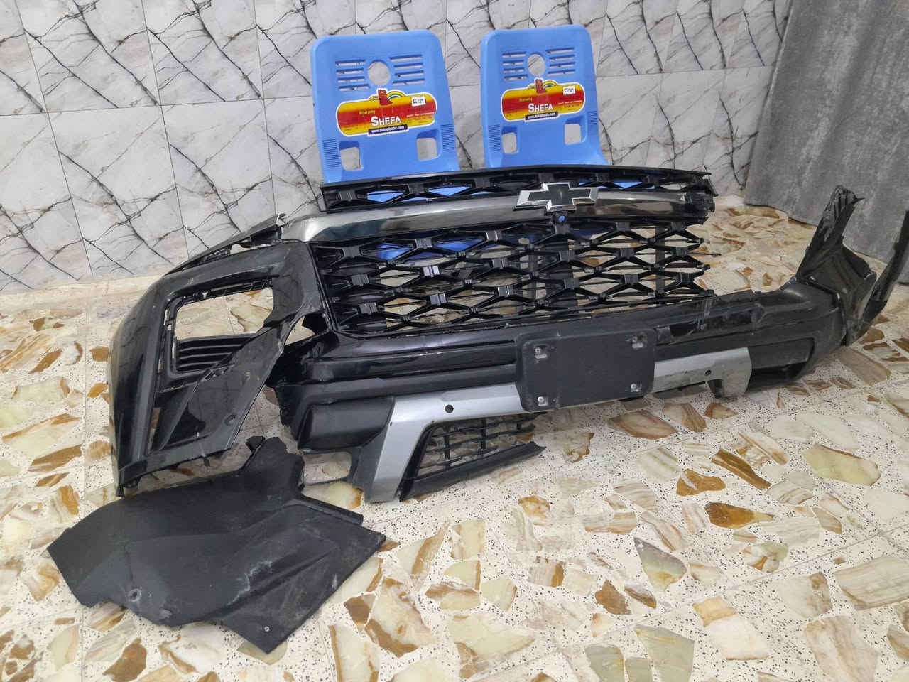 دعامية وشباك  ترافرس. 2025  z71 اسود + ويل تاير مكسور  وحساس التاير وكب الويل الصغير جدد 
قيم بما يرضى الله واخذها .
***********
